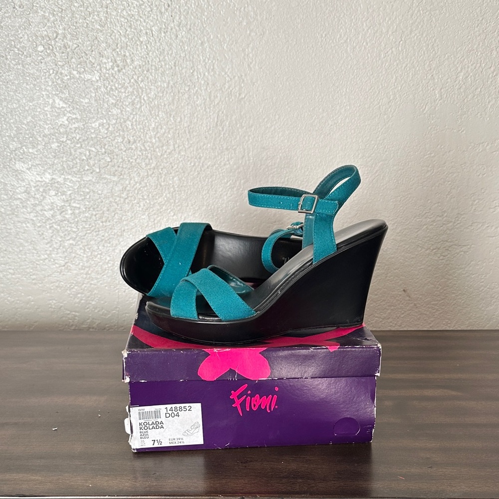 FIONI Clothing Turquoise Wedge Sandals